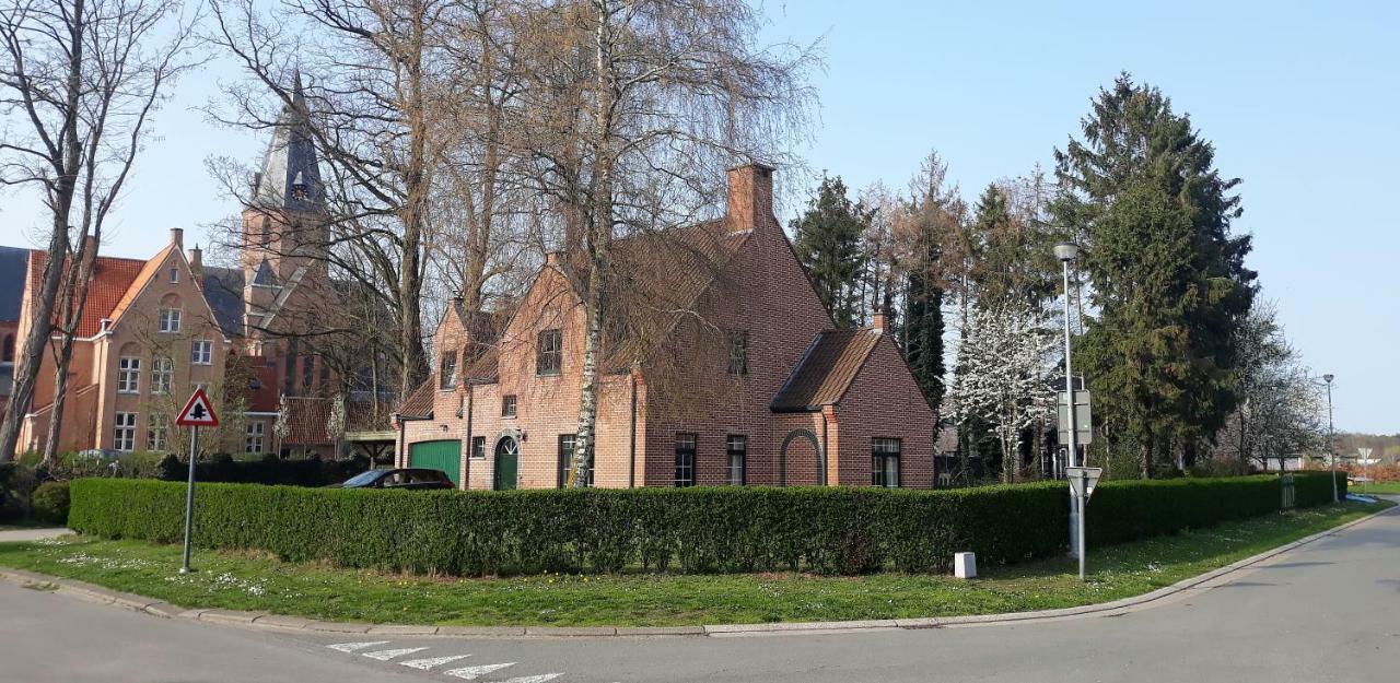 Villa De Ruiter Waasmunster Exterior photo